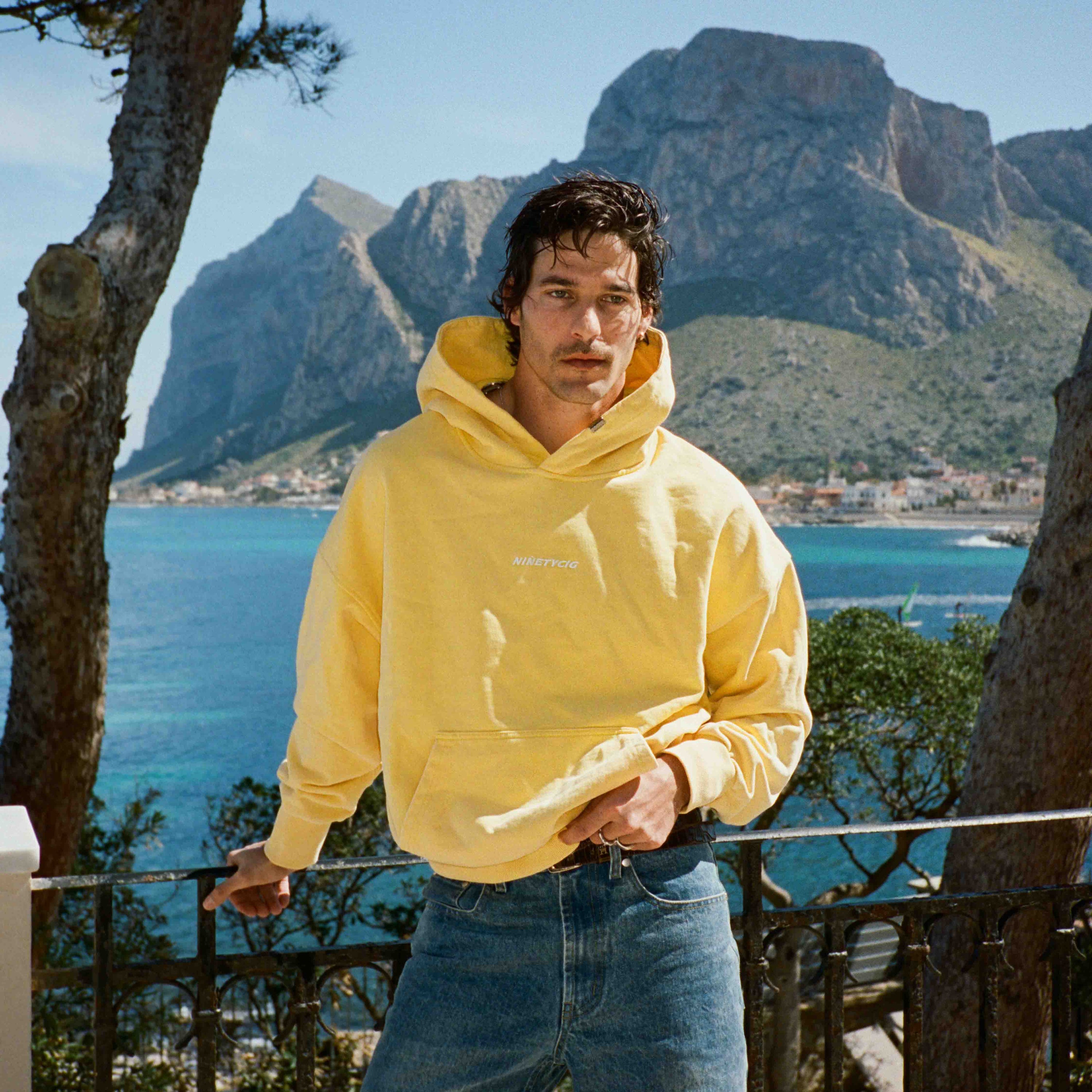 90CIG LOGO HOODIE - Yellow