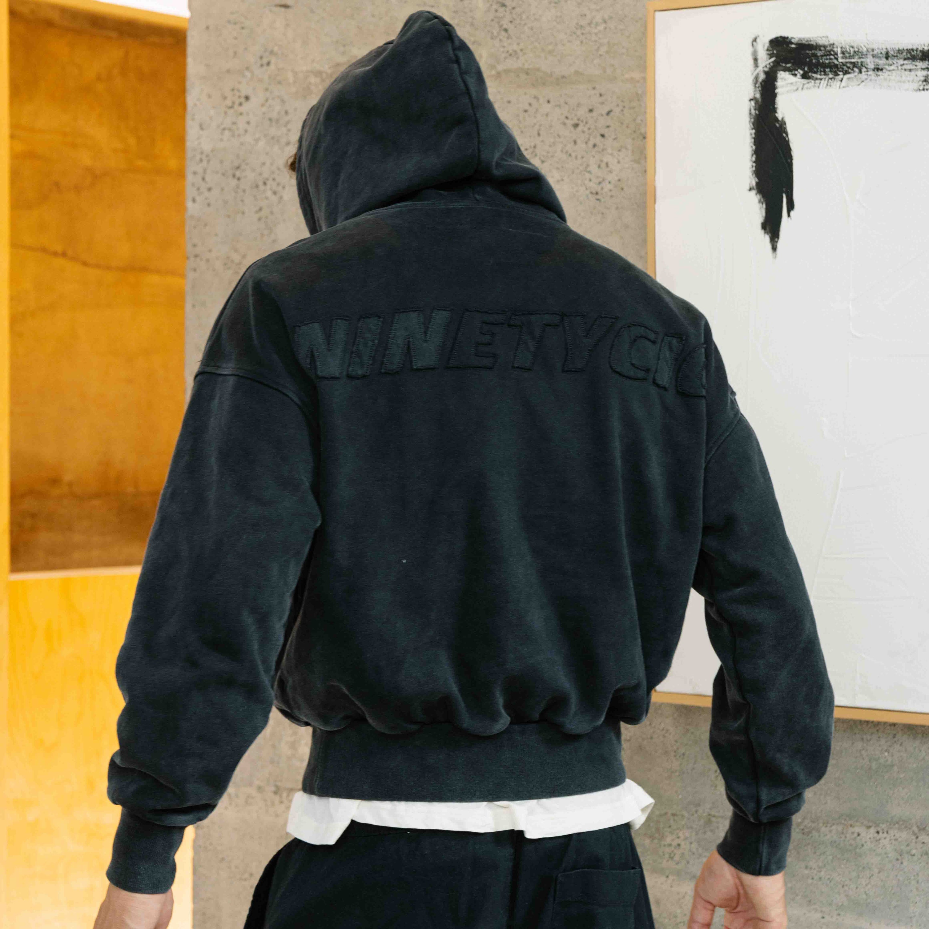 90CIG LOGO HOODIE - Washed Black