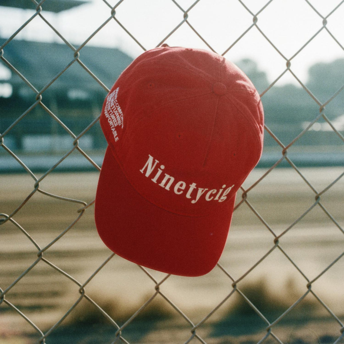 X01 RED CAP